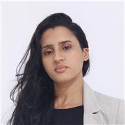 Ministro aula de Língua Portuguesa e atuo como tutora na plataforma de ensino da rede em que trabalho